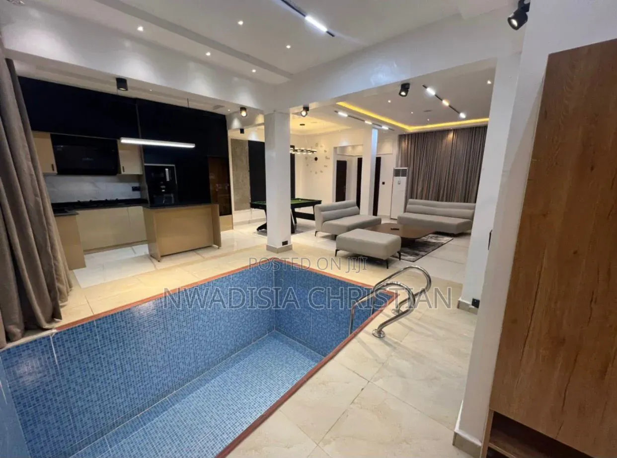 Luxury 2-Bedroom Apartment With Cinema Experience in Jahi