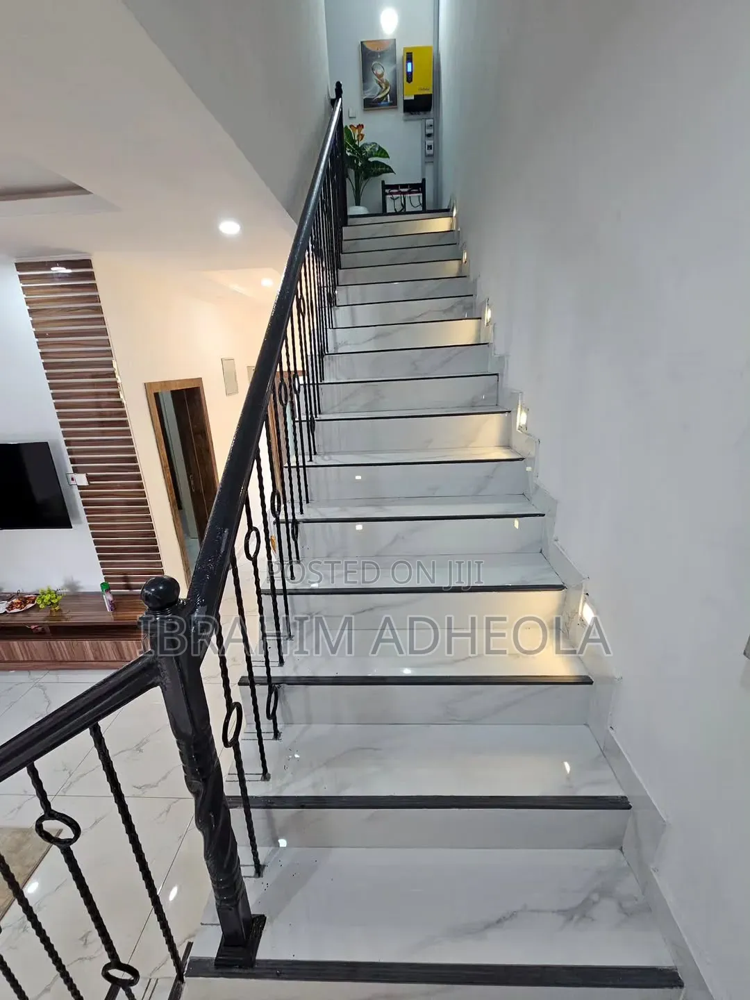 4bdrm Duplex in Maryland, Mende for sale in Mende
