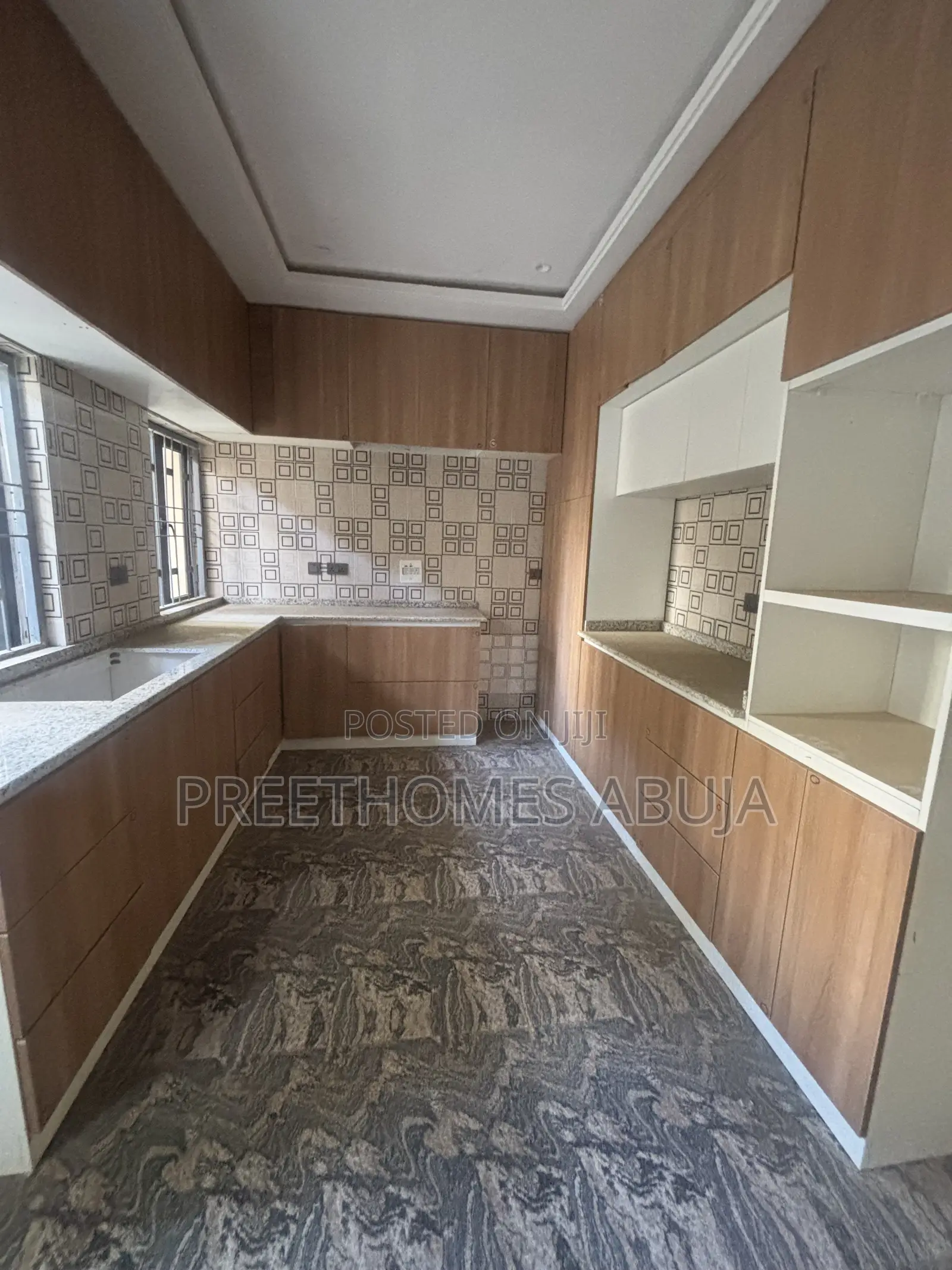 4bdrm Townhouse/Terrace in Naf Valley, Asokoro for sale in Asokoro