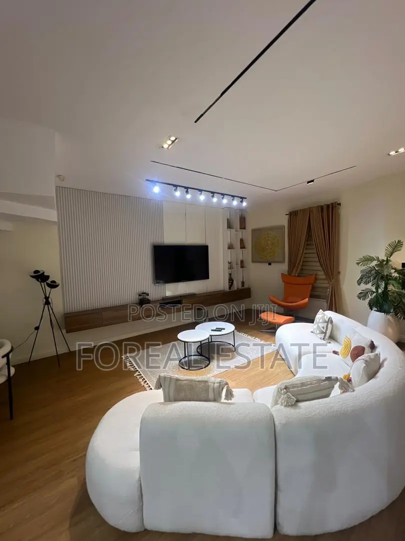 Furnished 4bdrm Duplex in Fatai Kudirat Estate, Osapa london for rent in Osapa london