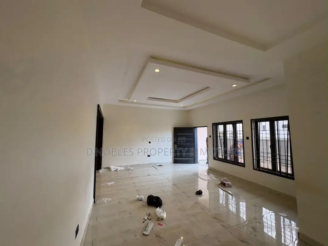 2bdrm Block of Flats in Wuye for rent in Wuye