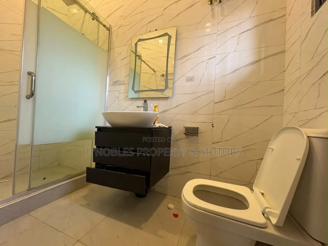 2bdrm Block of Flats in Wuye for rent in Wuye