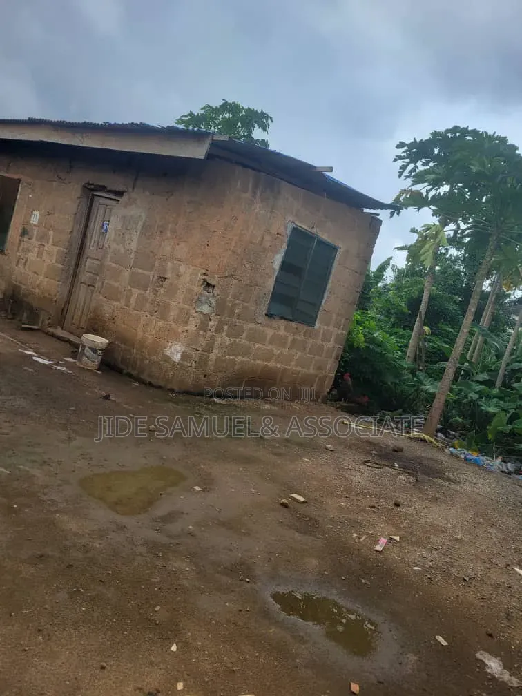 Full Plots of Land at Onibeji Ayobo Lagos in Ayobo