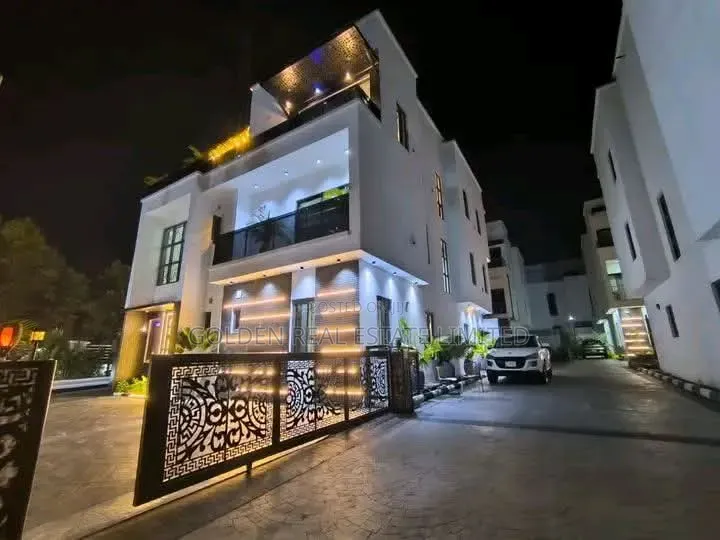 5bdrm Duplex in Kado for sale in Kado