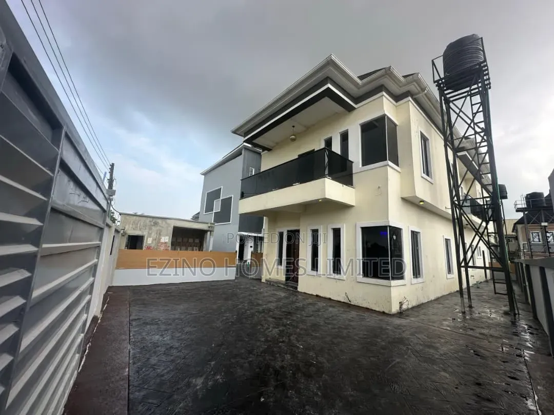 4bdrm Duplex in Royal Estate, Lekki Expressway for sale in Lekki Expressway