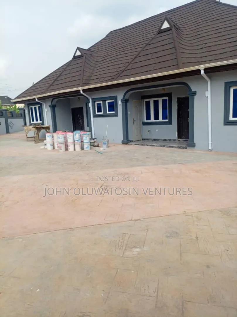 2bdrm Bungalow in Idiape, Akobo for rent in Akobo