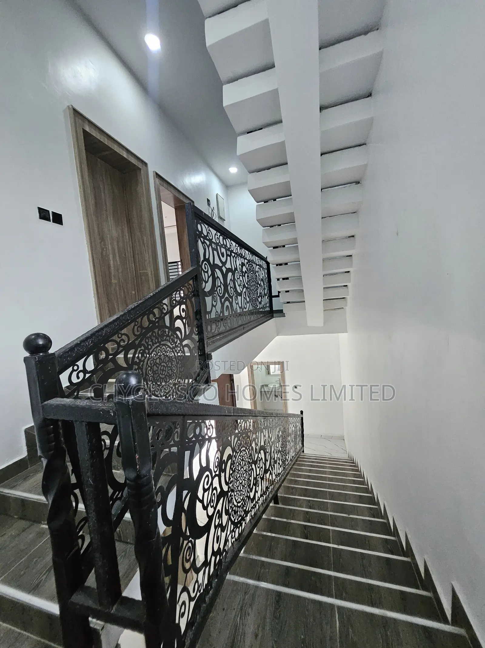 Furnished 3bdrm Duplex in Royal Park Estate, Eneka for sale in Eneka