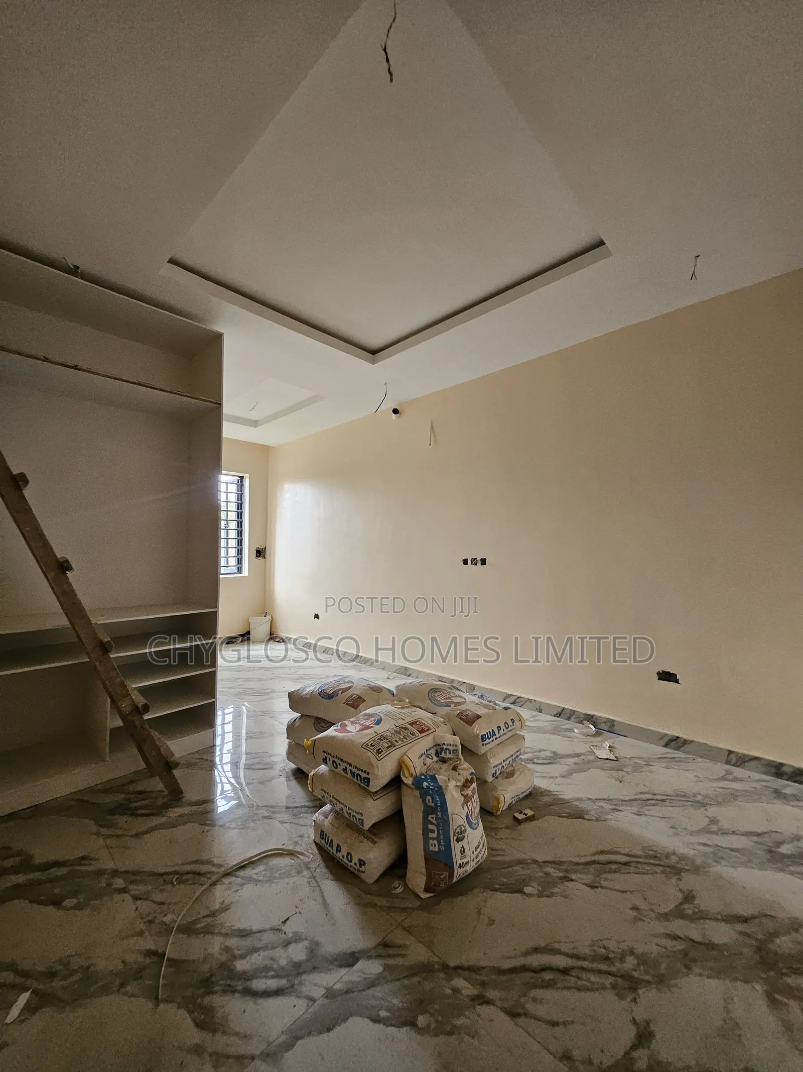 Furnished 4bdrm Duplex in Ruuodomaya for sale in Ruuodomaya