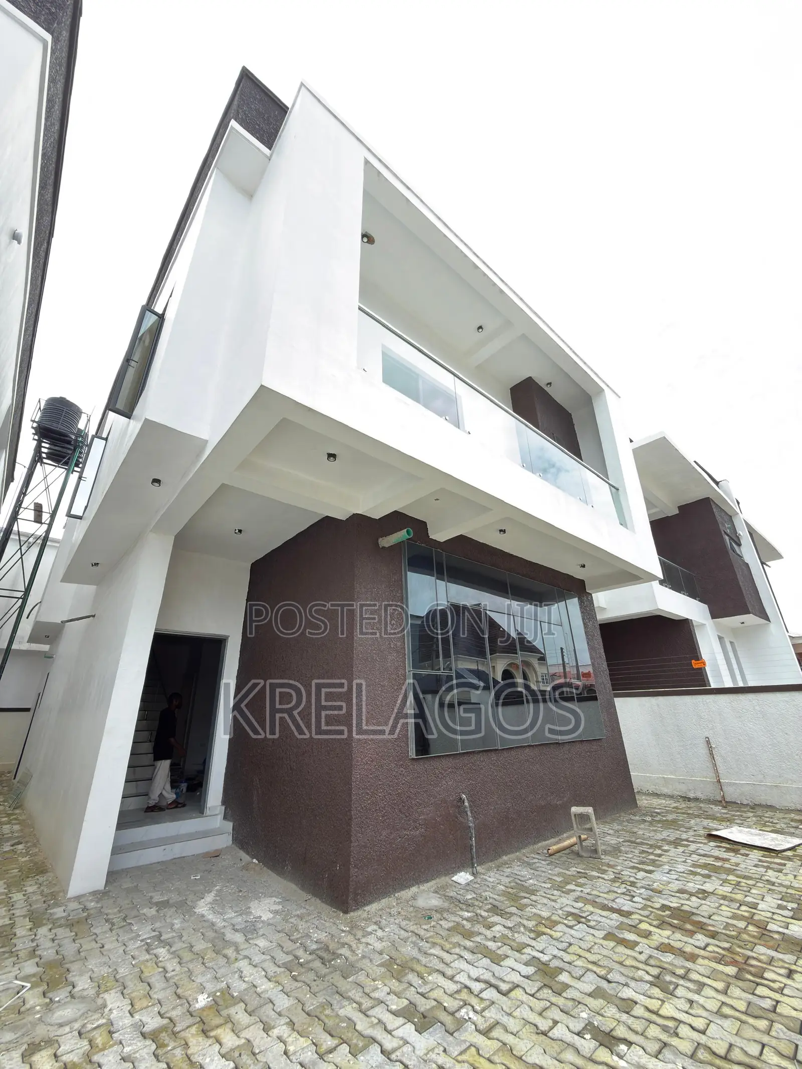 4bdrm Duplex in Sangotedo for sale in Sangotedo