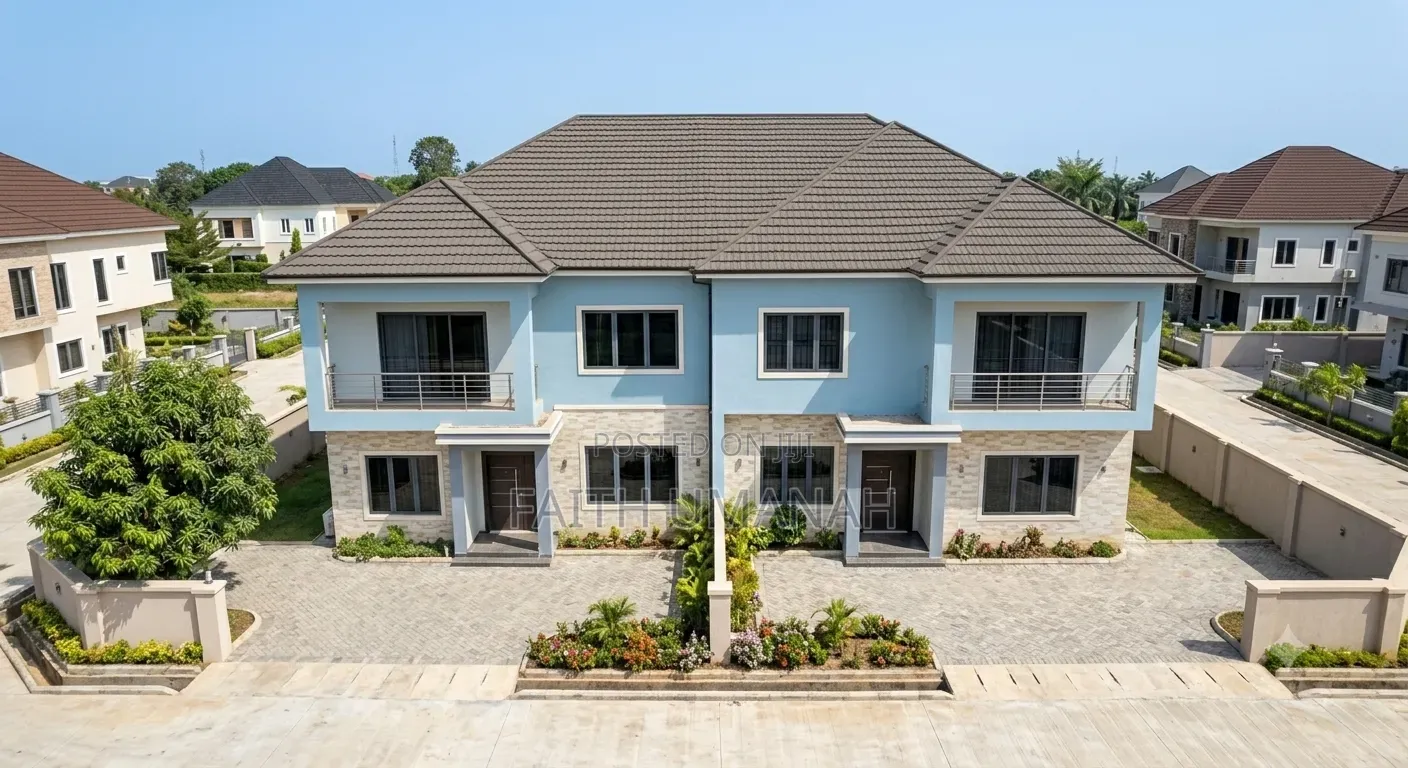 6bdrm Duplex in Nwaniba, Uyo for sale in Uyo