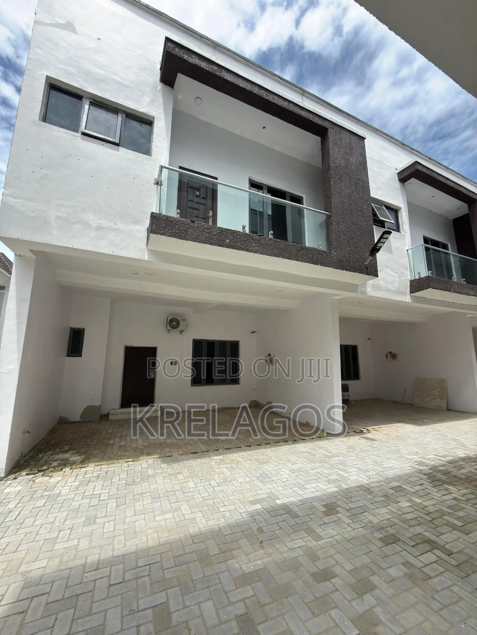 4bdrm Duplex in Sangotedo for sale in Sangotedo