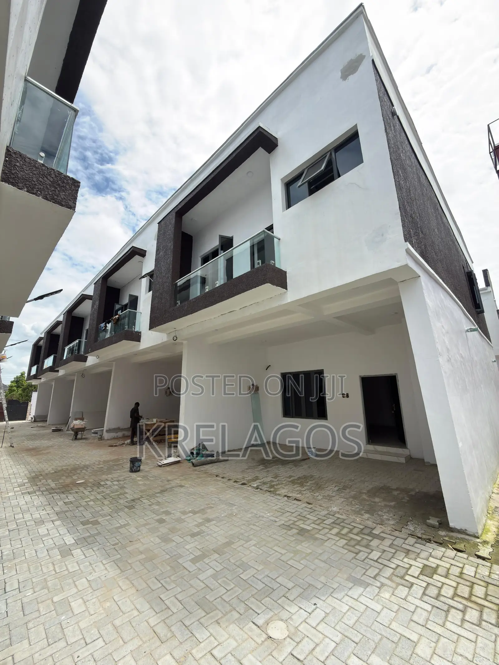 4bdrm Duplex in Sangotedo for sale in Sangotedo