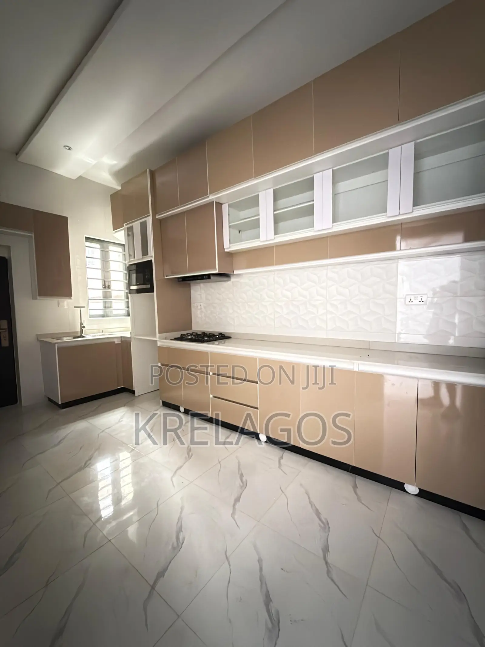 4bdrm Duplex in Sangotedo for sale in Sangotedo