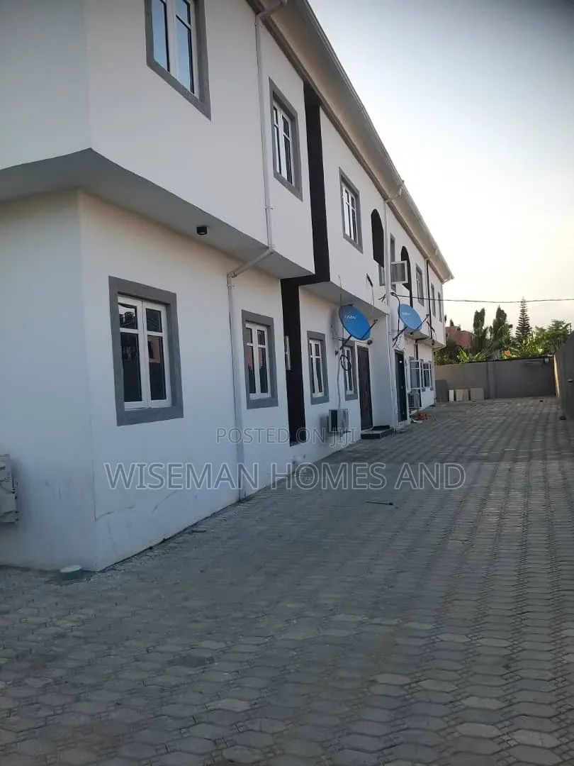 3bdrm Apartment in Awoyaya Ibeju Lekki for rent in Awoyaya