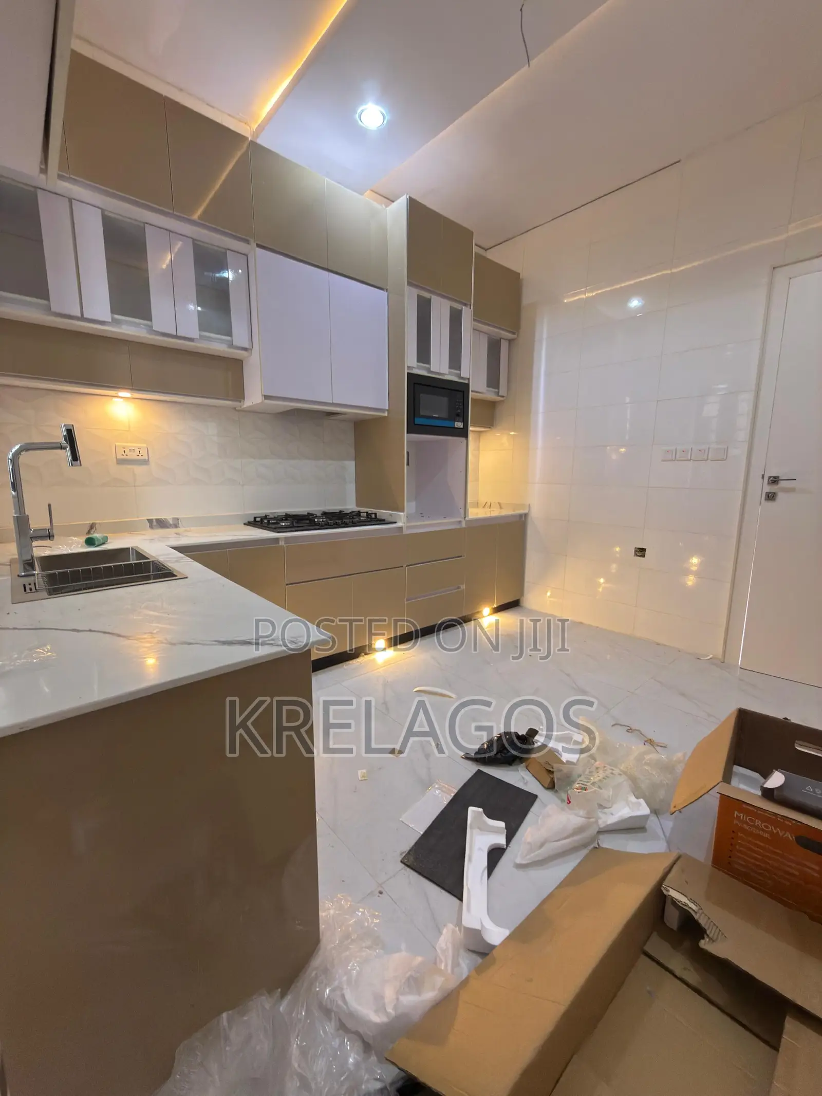 4bdrm Duplex in Sangotedo for sale in Sangotedo
