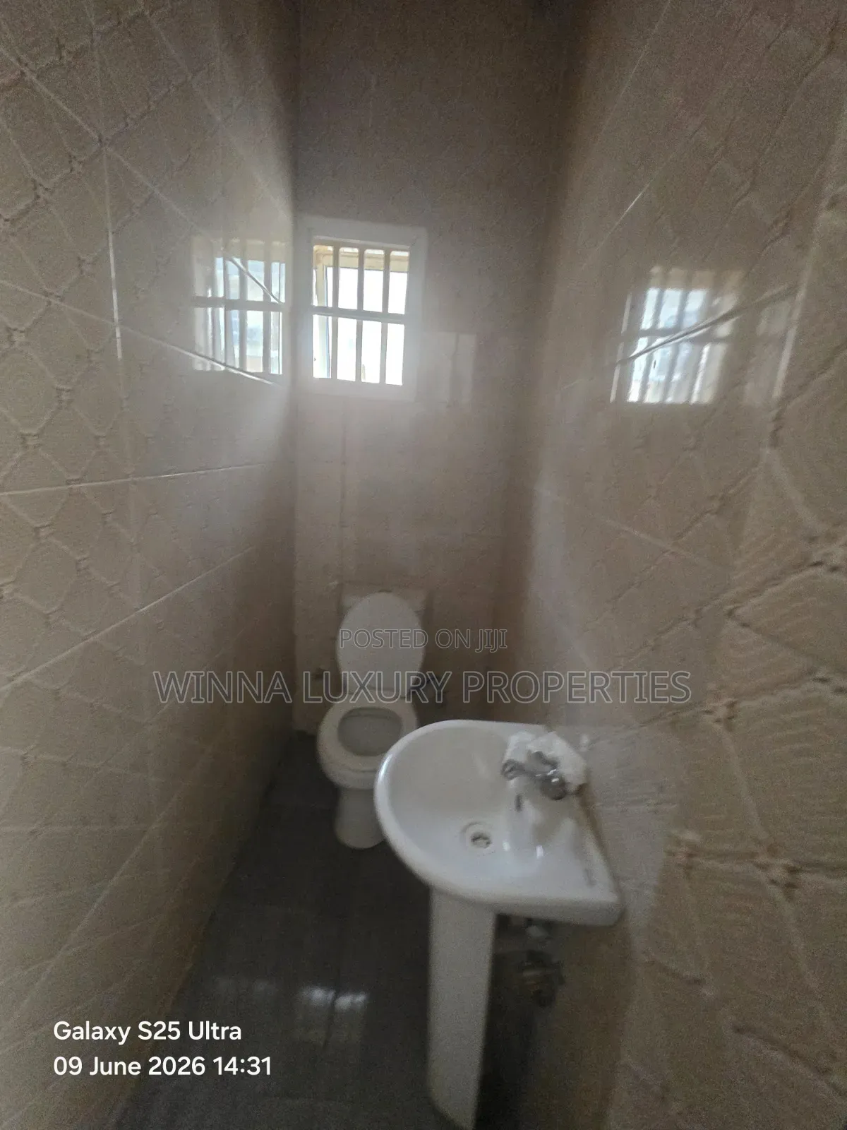 3bdrm Townhouse / Terrace in River Park Estate, Lugbe District for rent in Lugbe District