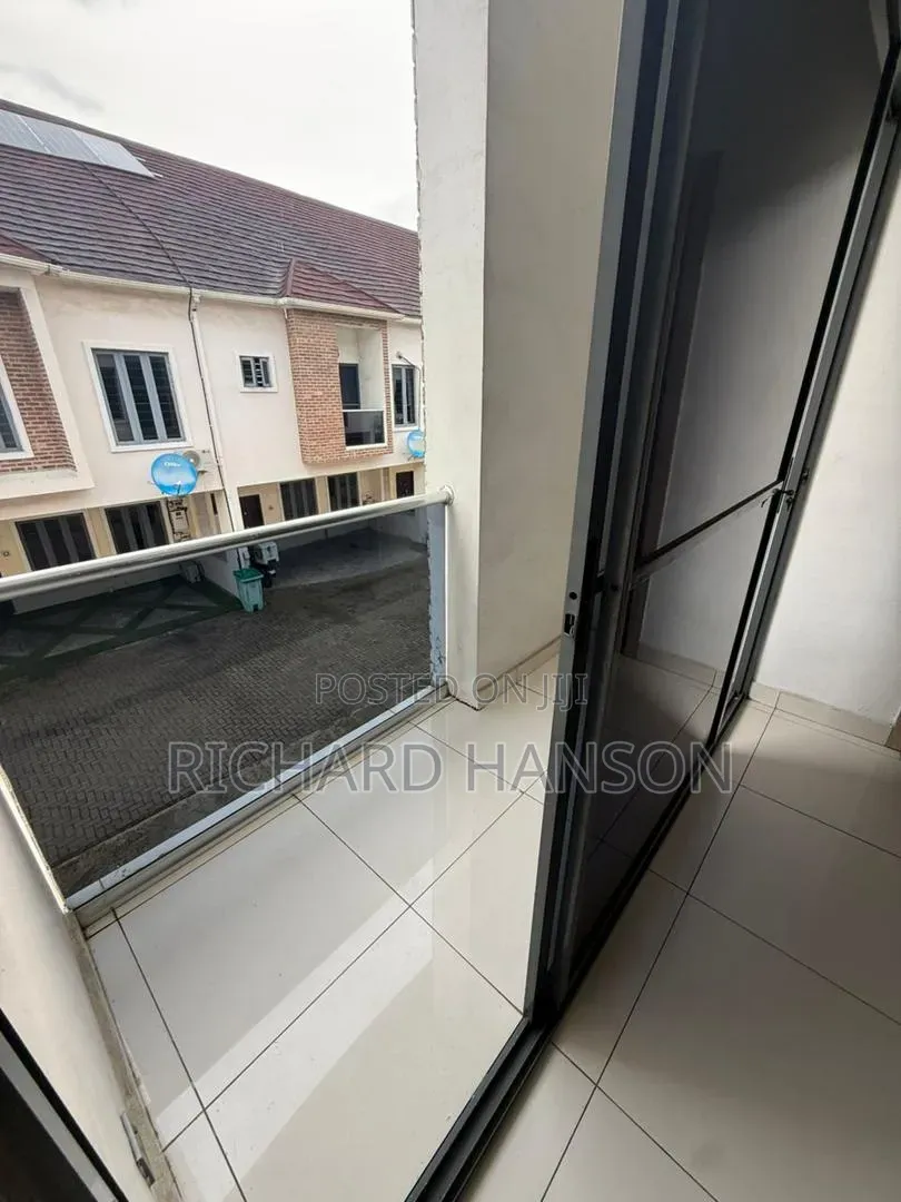4bdrm Duplex in Metro Homes, Abraham Adesanya Estate for rent in Abraham Adesanya Estate