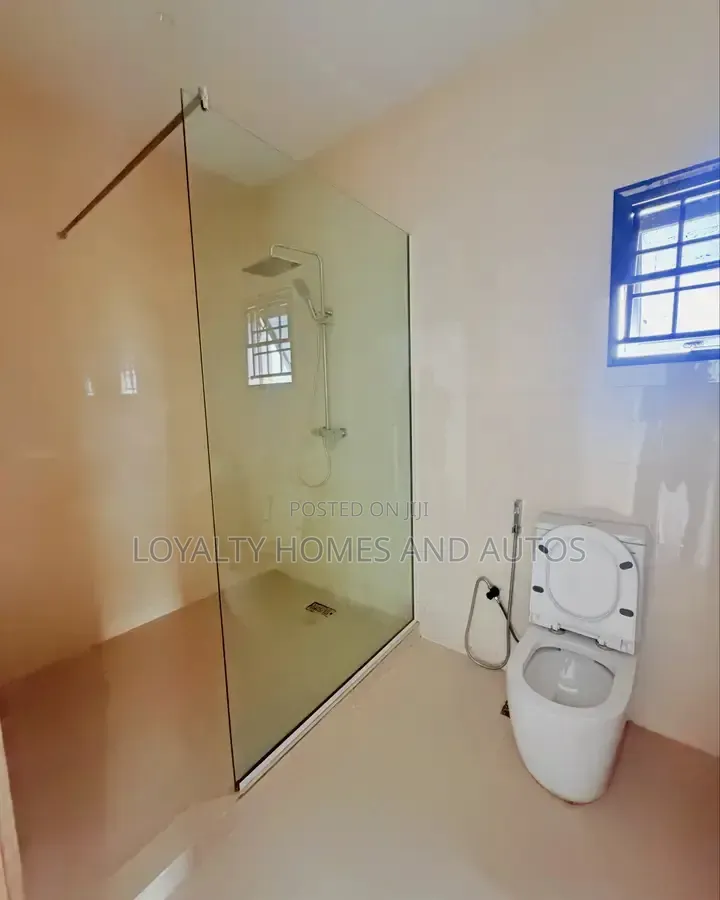 4bdrm Duplex in Adeniyi Jones for sale in Adeniyi Jones