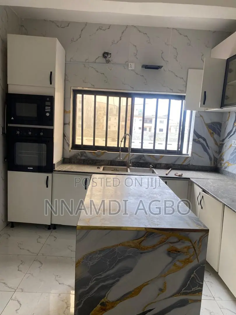 3bdrm Maisonette in Ikate for rent in Ikate