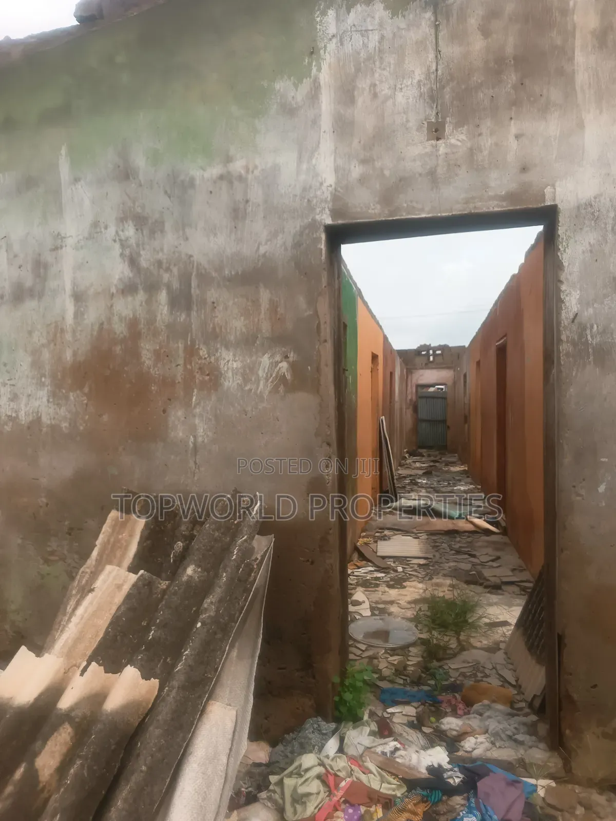 Commercial 800 Square Metre Along Agbe Road New Oko Oba Ifako Ijaiye in New Oko Oba