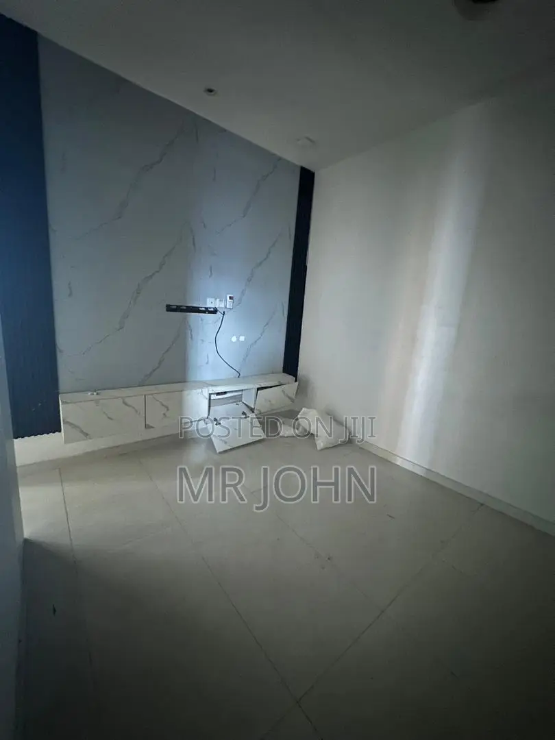 2bdrm Apartment in Orchid Owo Pr, Lekki for rent in Lekki