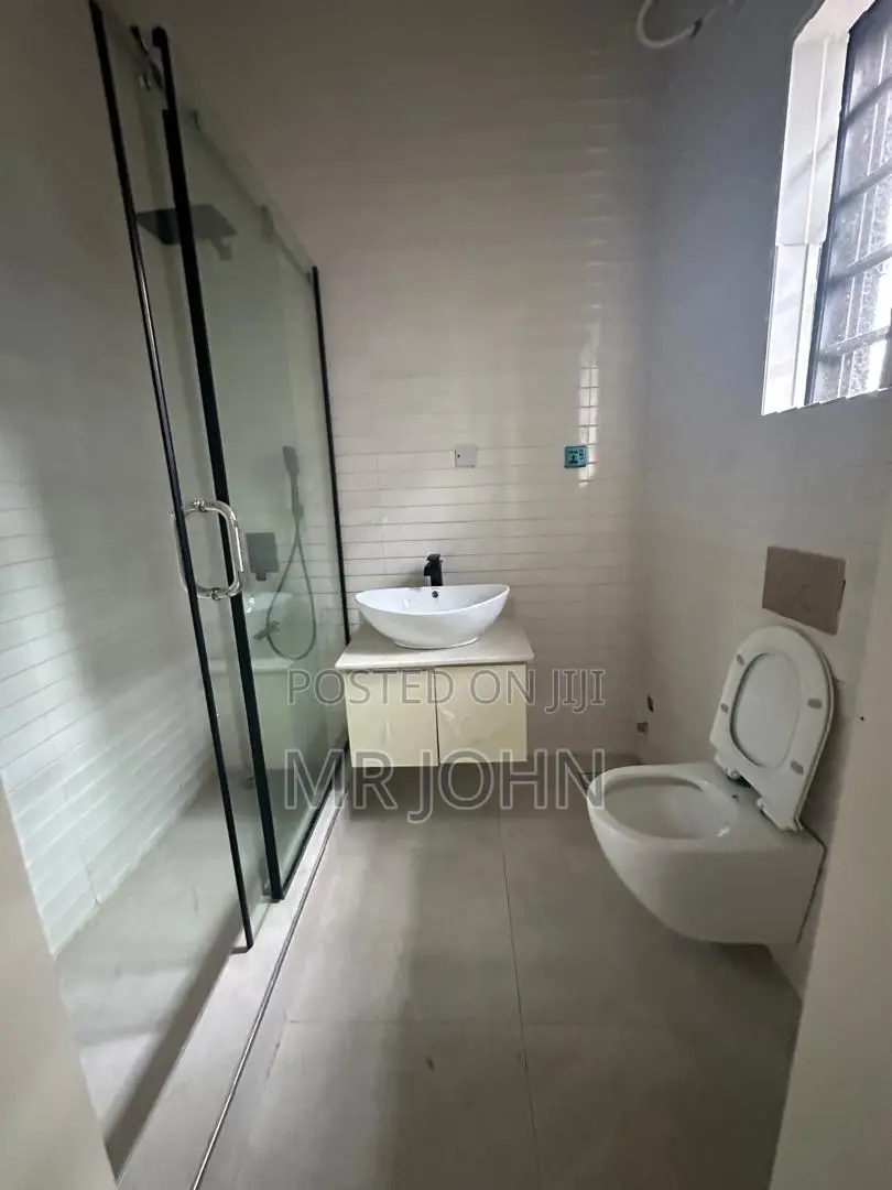 2bdrm Apartment in Orchid Owo Pr, Lekki for rent in Lekki