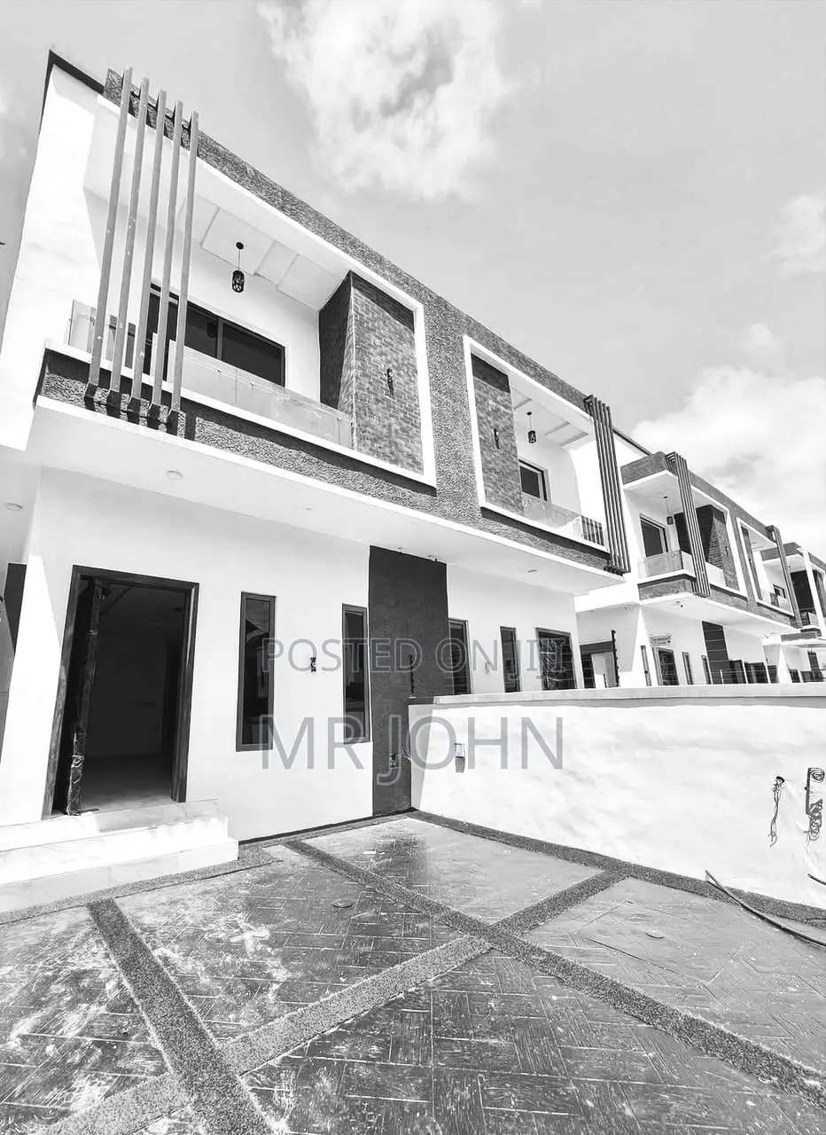 4bdrm House in Chevron Owo Pr, Lekki for rent in Lekki
