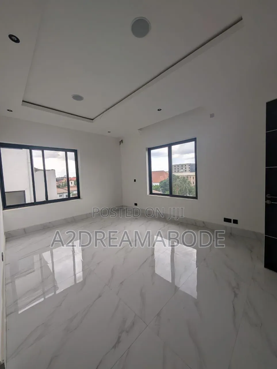 3bdrm Duplex in Ikeja Gra for rent in Ikeja GRA