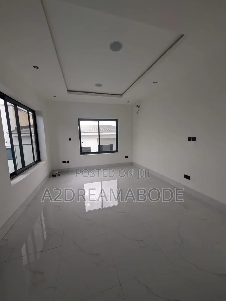 3bdrm Duplex in Ikeja Gra for rent in Ikeja GRA