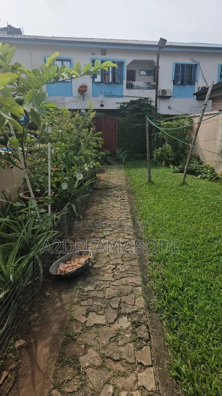 3bdrm Bungalow in Ikeja Gra for sale in Ikeja GRA