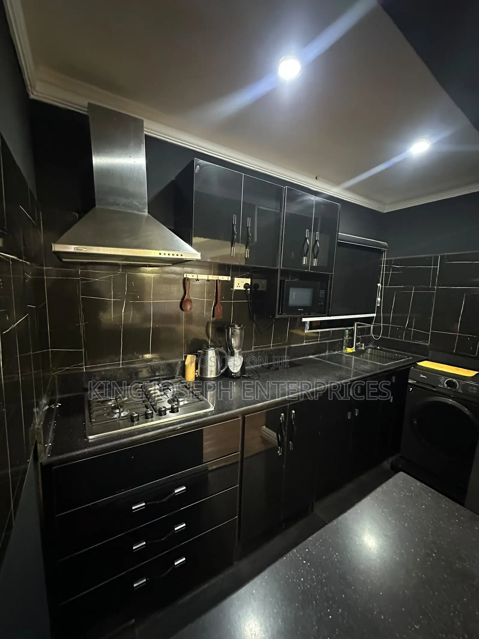 Stay Out 2bedroom Apartment Wuse 2 in Wuse 2