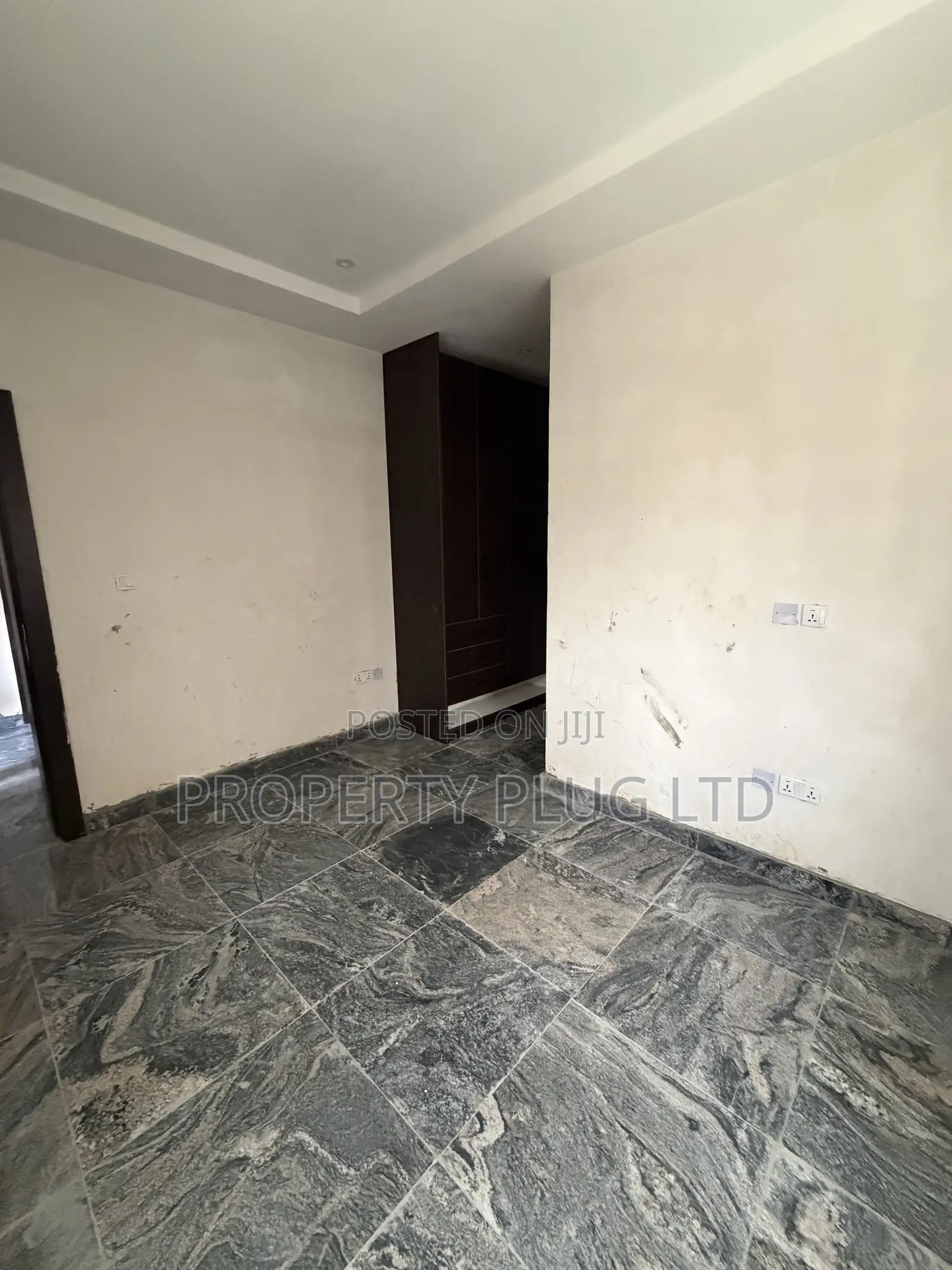 4bdrm Duplex in Idu for sale in Idu