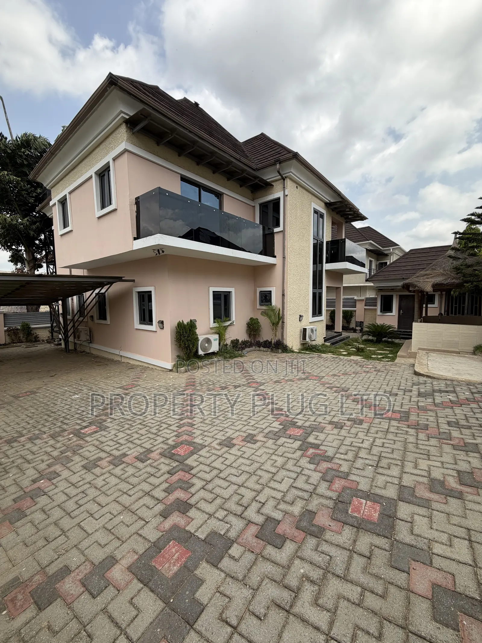 4bdrm Duplex in Idu for rent in Idu