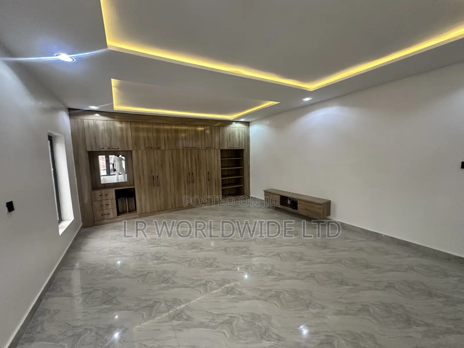 5bdrm Duplex in Lokogoma for sale in Lokogoma