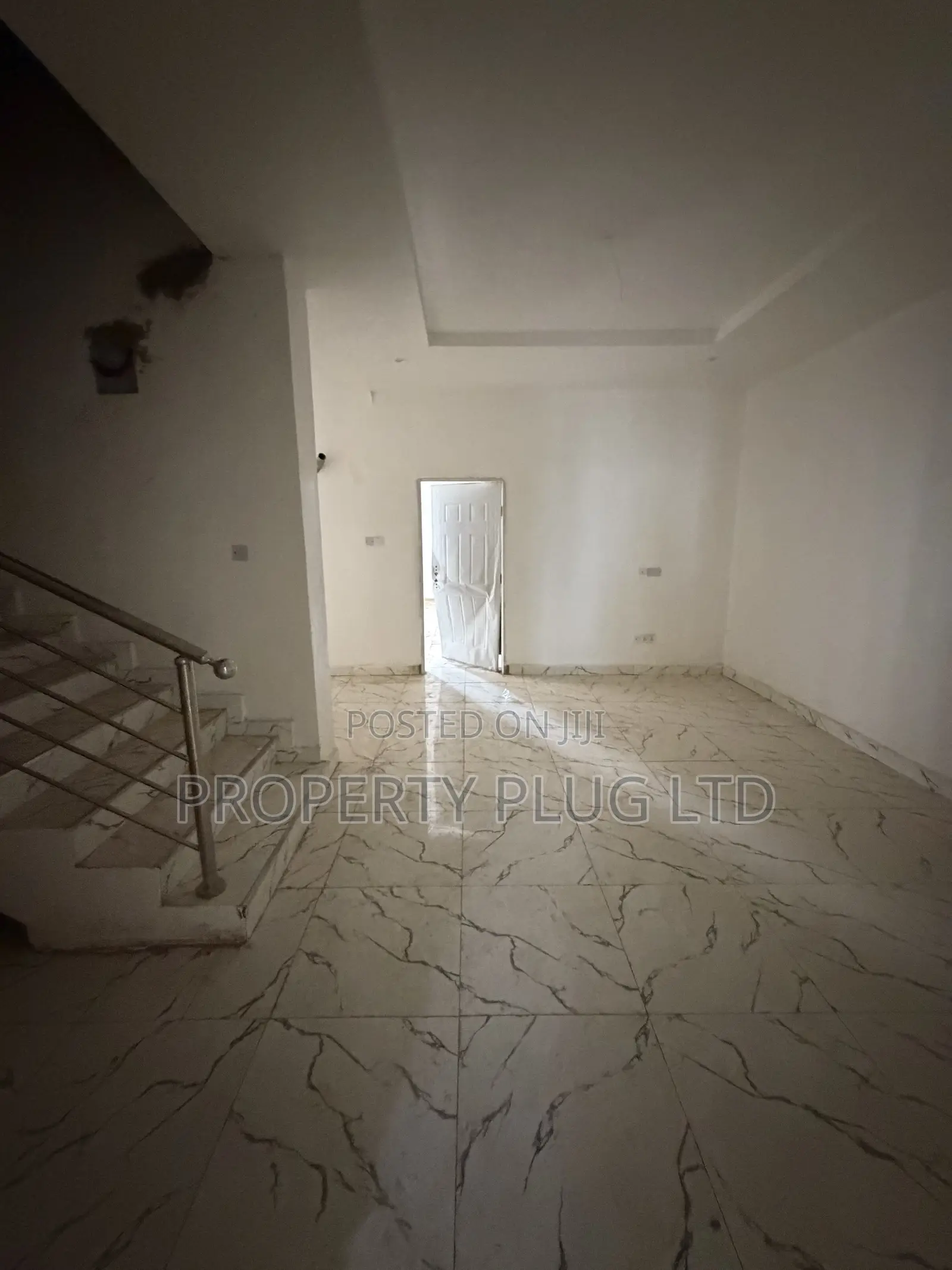 3bdrm Townhouse/Terrace in Idu for sale in Idu
