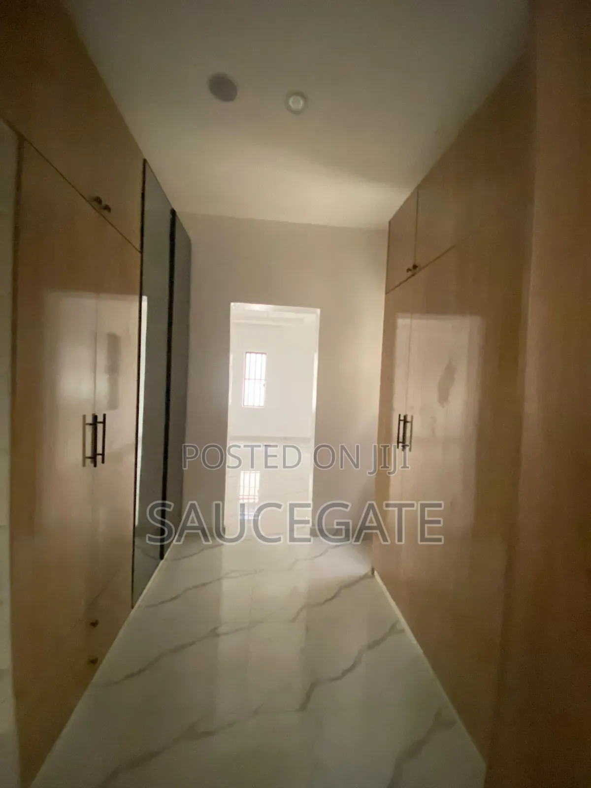4bdrm Duplex in Apple Junction for sale in Apple Junction