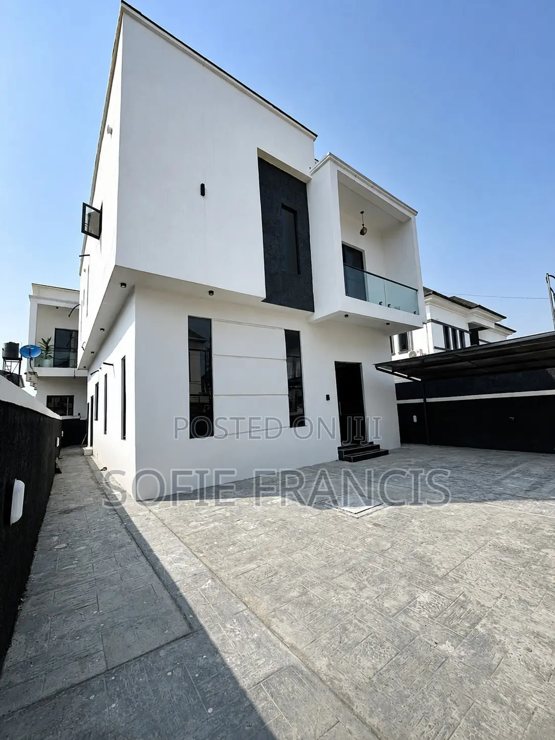 4bdrm Duplex in Ajah for sale in VGC / Ajah