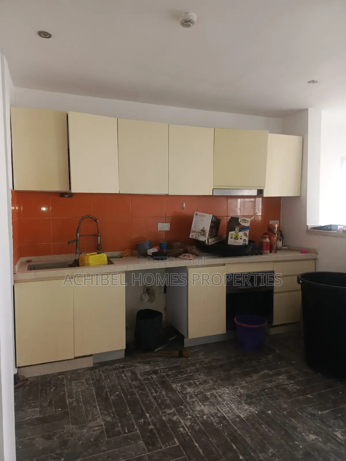 2bdrm Maisonette in Oba Musa, Lekki Phase 2 for sale in Lekki Phase 2
