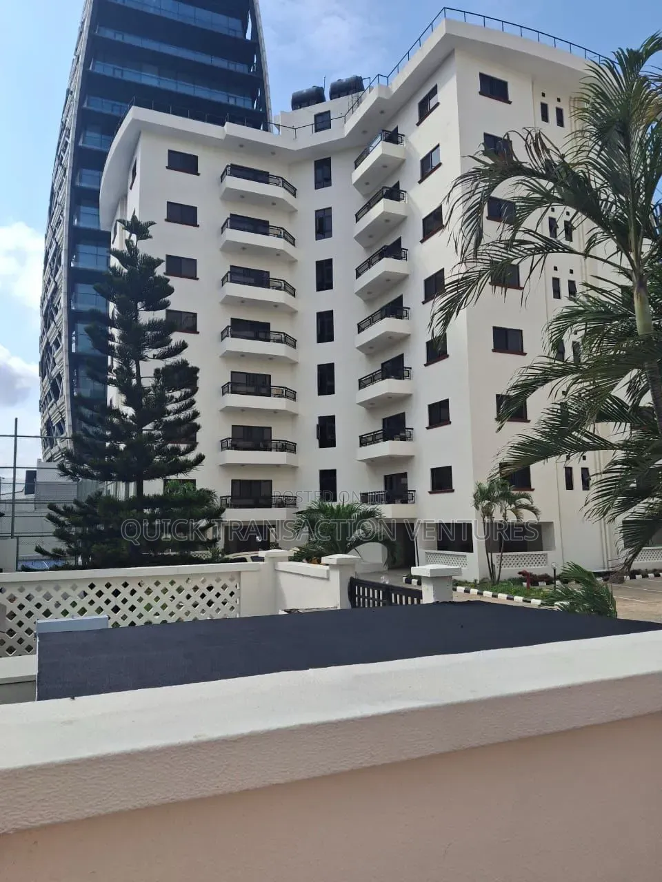 3bdrm Block of Flats in Richmond Pearl, Lekki Phase 1 for sale in Lekki Phase 1