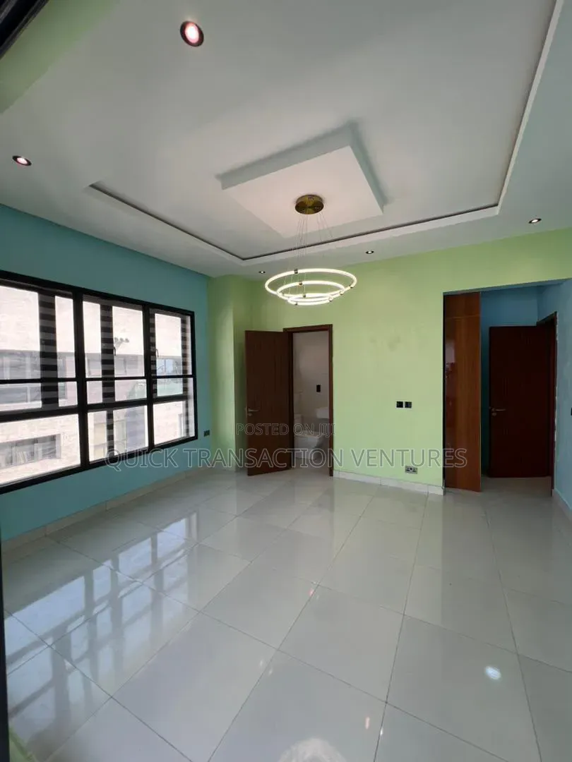 3bdrm Block of Flats in Richmond Pearl, Lekki Phase 1 for sale in Lekki Phase 1