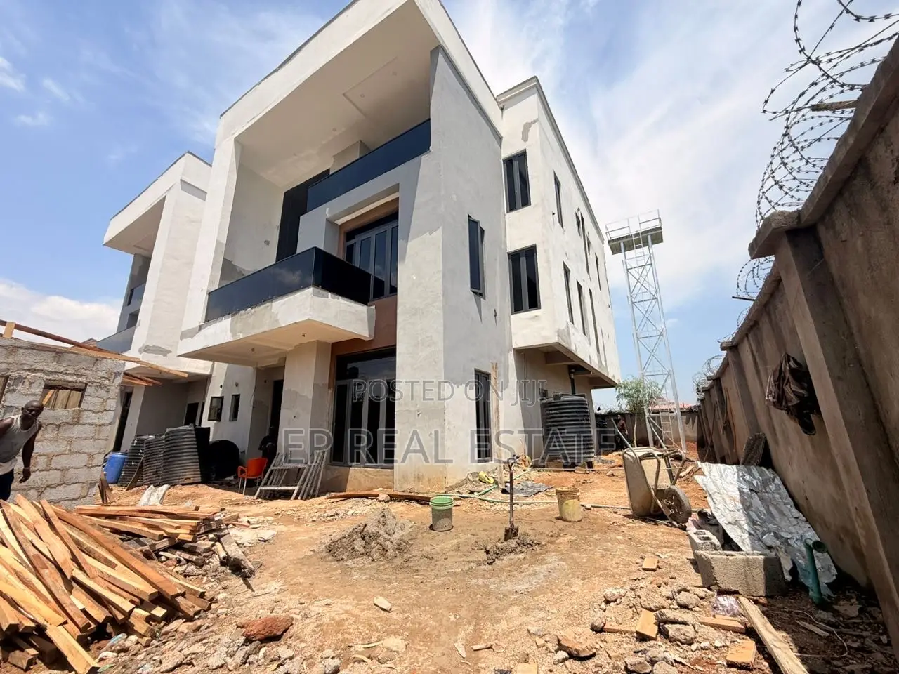 5bdrm Duplex in Gwarinpa for sale in Gwarinpa