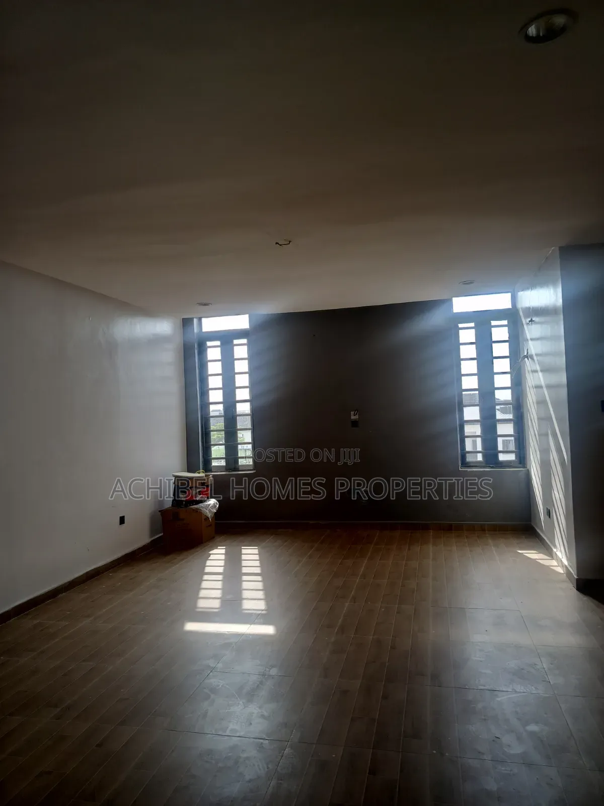 2bdrm Apartment in Near Oba Musa, Lekki Phase 2 for sale in Lekki Phase 2