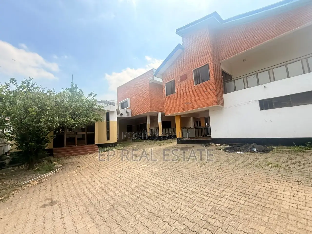 5bdrm Duplex in Asokoro for sale in Asokoro