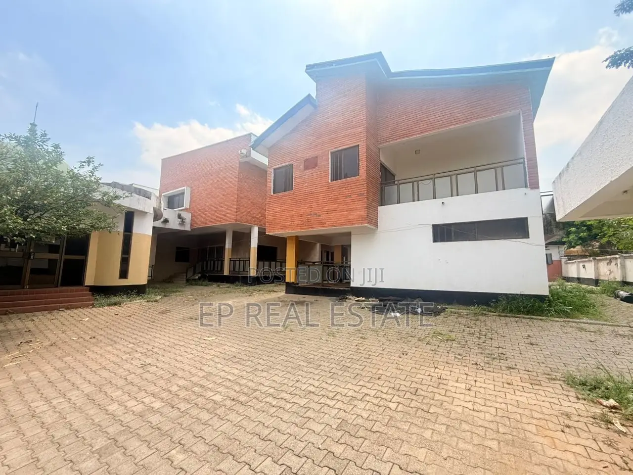 5bdrm Duplex in Asokoro for sale in Asokoro