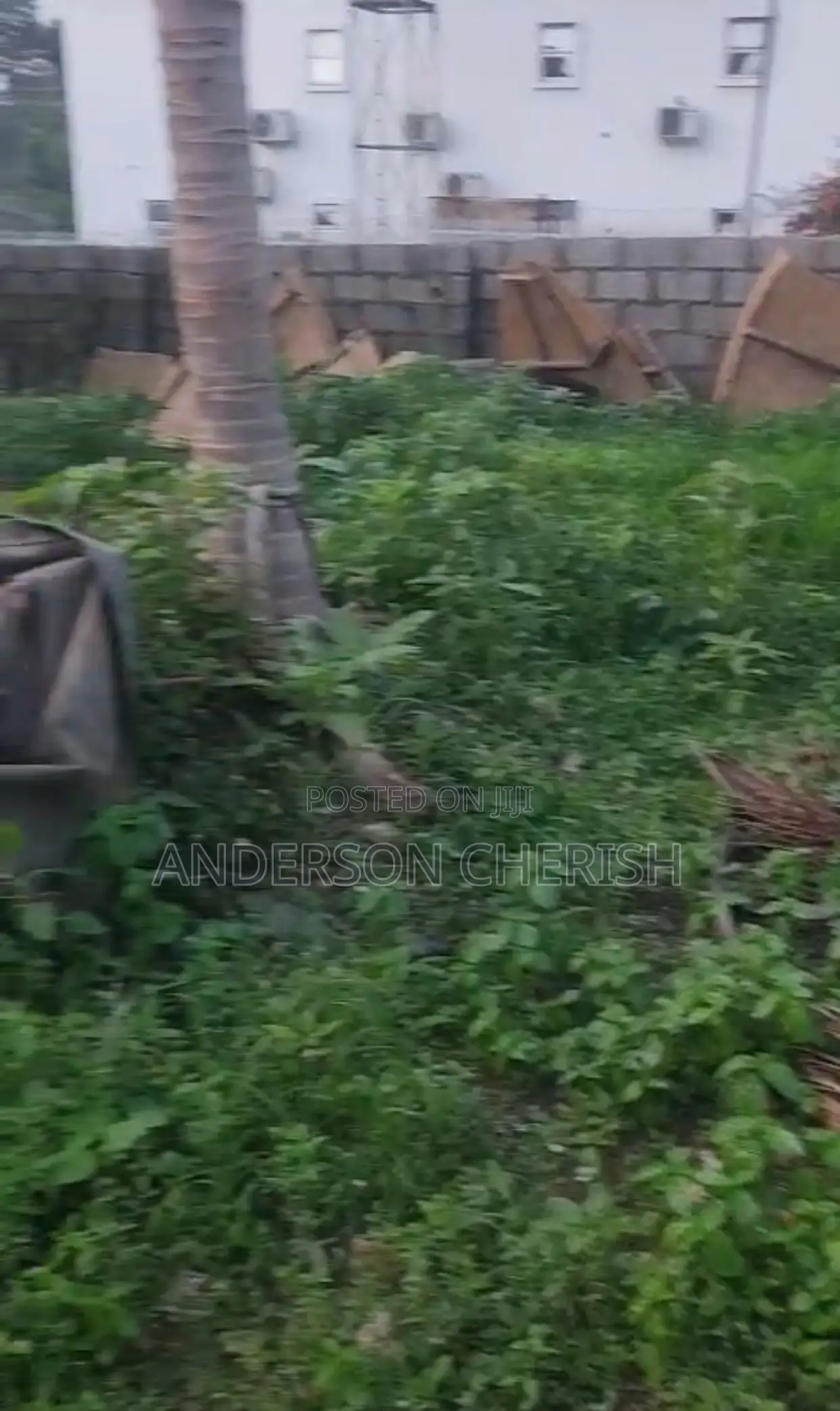 Distress Sale at Wuse 1000sqm in Wuse