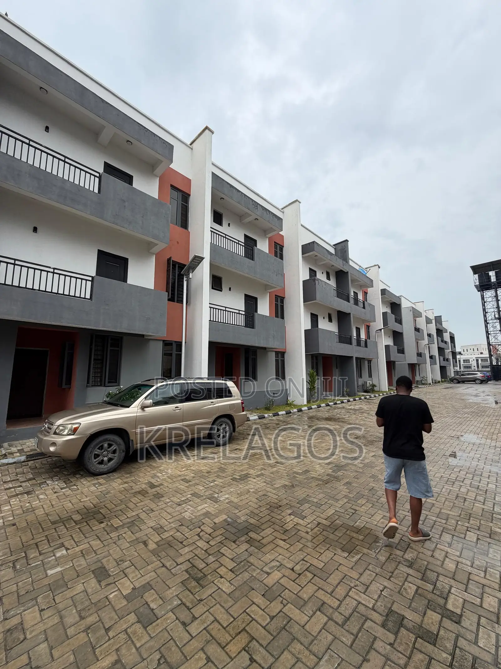 4bdrm Duplex in Ikate for rent in Ikate