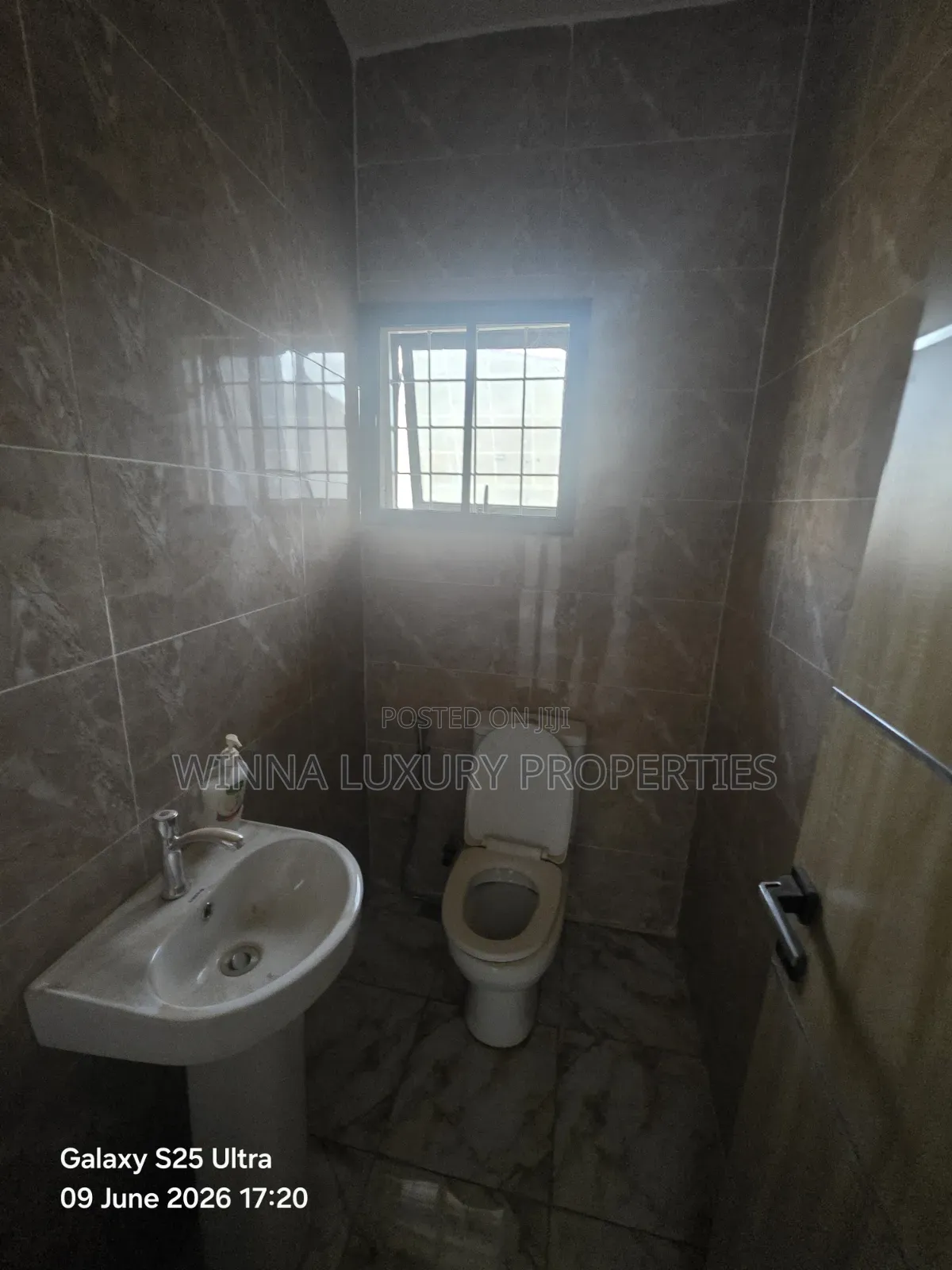 Furnished 3bdrm Townhouse/Terrace in Kabusa Garden, Dakwo District in Dakwo District