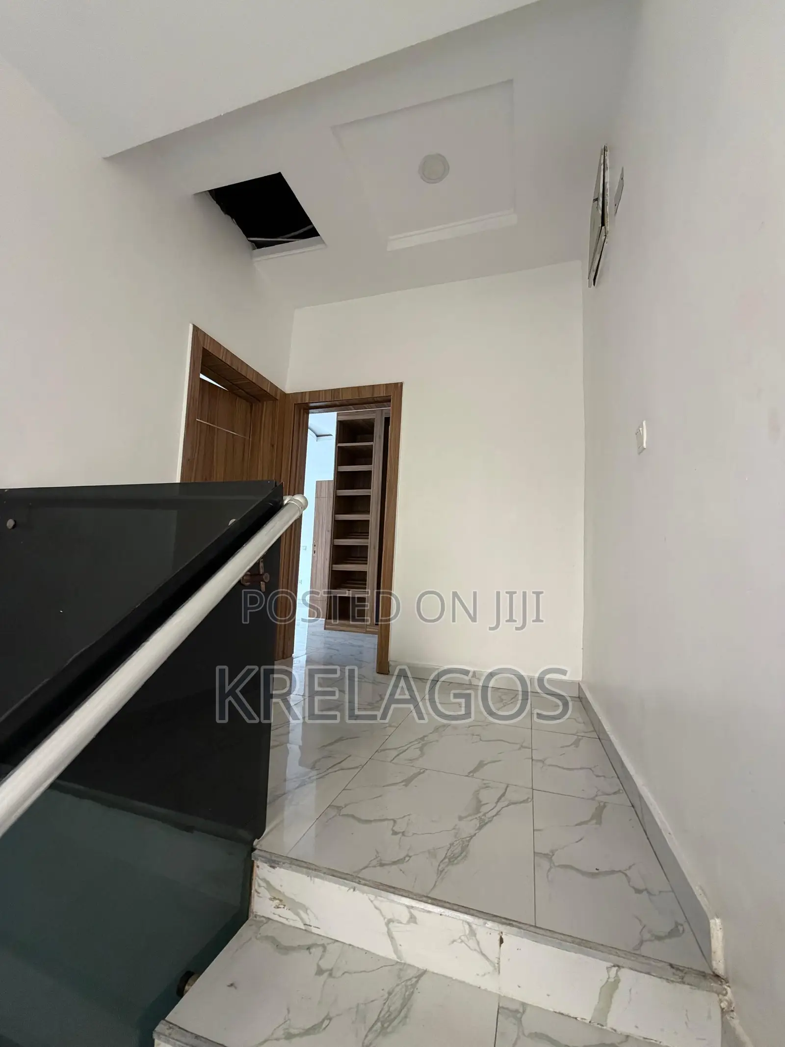 5bdrm Duplex in Ikate for rent in Ikate