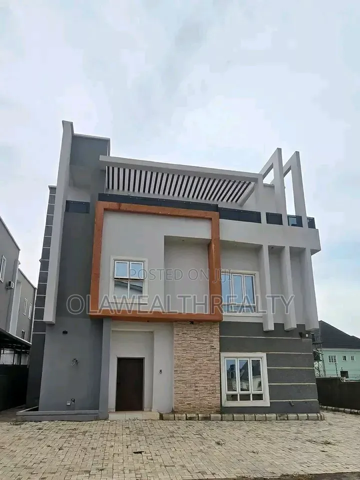 4bdrm Duplex in Kaura for sale in Kaura