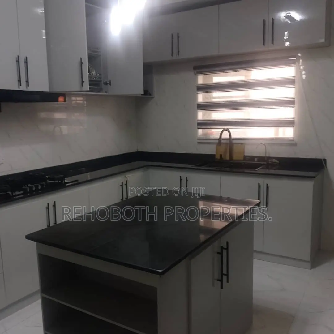 4bdrm Duplex in Alalade Estate, Akala Express for sale in Akala Express